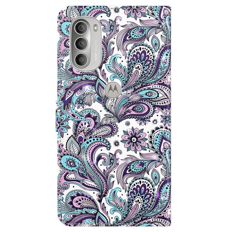 Kotelot Moto G51 5G Paisley